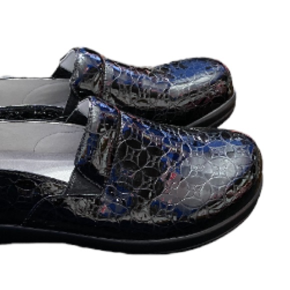 Alegria Women Keli Leather Flutter Black Slip
On Clogs Shoes Floral Tooled 43 - Picture 7 of 12